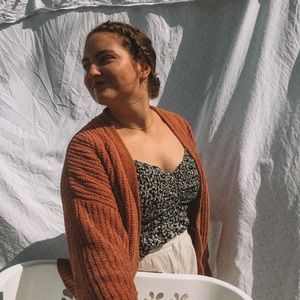 Meet your Posher, Lauren